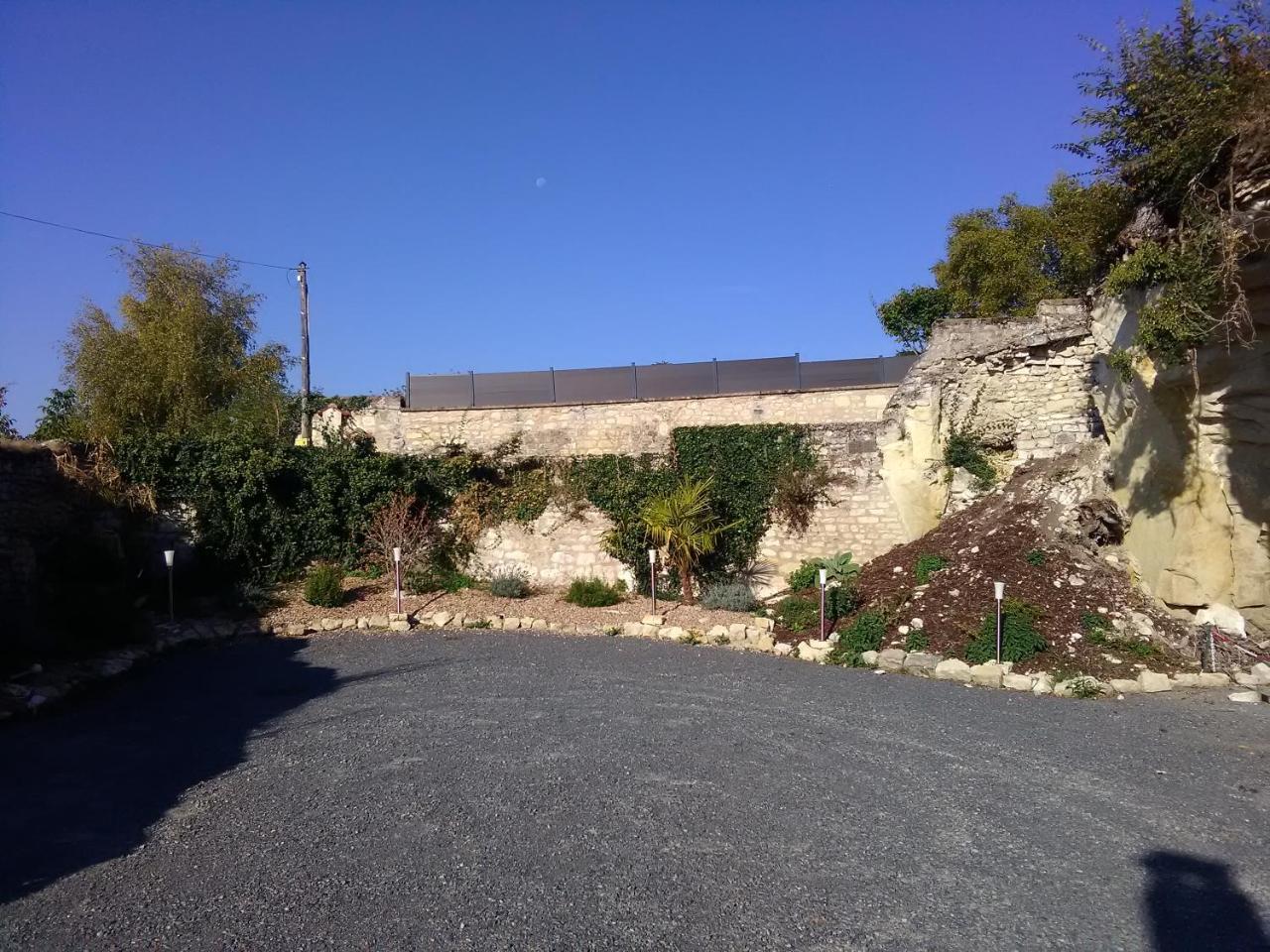 Manoir Le Cristal - grosse remise sur les entrées du Futuroscope Beaumont (Vienne) Esterno foto